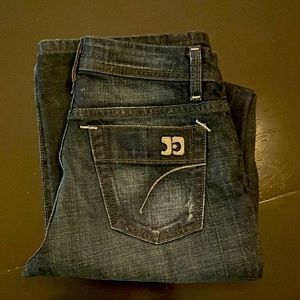 Joe’s Jeans bootcut in a dark wash, size 25